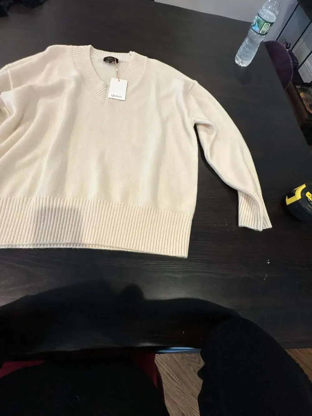 Quince 100% Mongolian Cashmere Oversized V-Neck Sweater Ivory Size S N